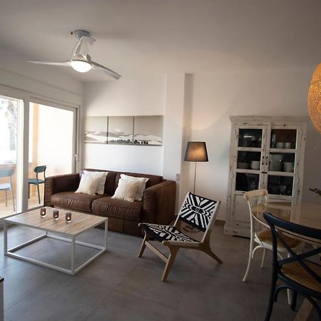 Apartamento En Primera Linea De Playa Tarifa Exterior foto